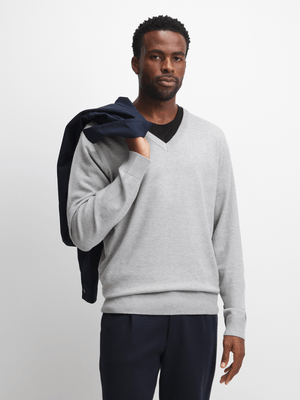 Jet Men's Grey V-Neck Jersey